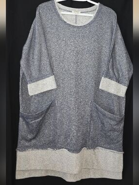 Umgee Two-Tone Gray Knit Pocket Sparkle Sweatshirt/Dress, Size L